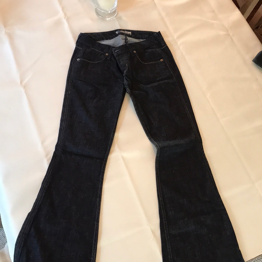 Hudson dark denim blue jeans, never worn